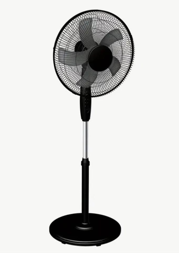Ventilador de pedestal 17 pulgadas color negro, 3 velocidades