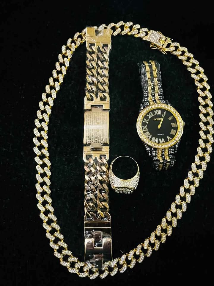 Conjunto de Joyería estilo cubano incluye reloj, esclava, cadena y anillo