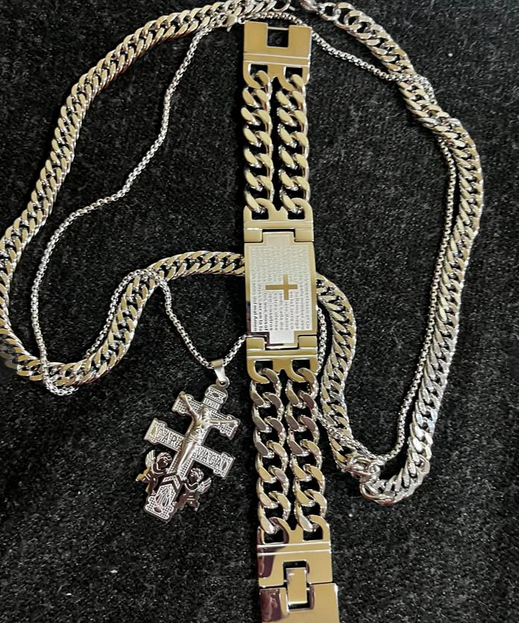 Conjunto Acero Inoxidable 3 piezas, Esclava con el Padre Nuestro, cadena cubana y cadena con dije de Cruz de caravaca