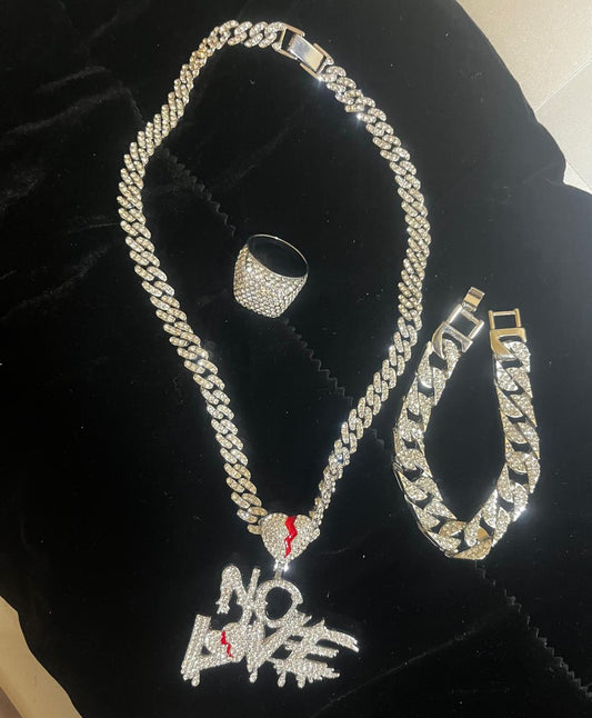 Conjunto de 3 piezas cadena con dije , esclava y anillo del #12, acero diamantado plateado,
