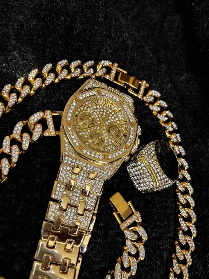 Conjunto de joyería cubana incluye reloj, esclava ,cadena y anillo , aleación de acero, con incrustación de pedrería